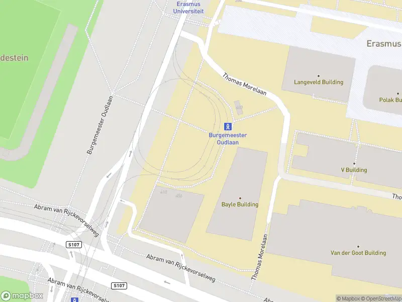 Ambulance met gepaste spoed naar de Kralingse Zoom in Rotterdam
