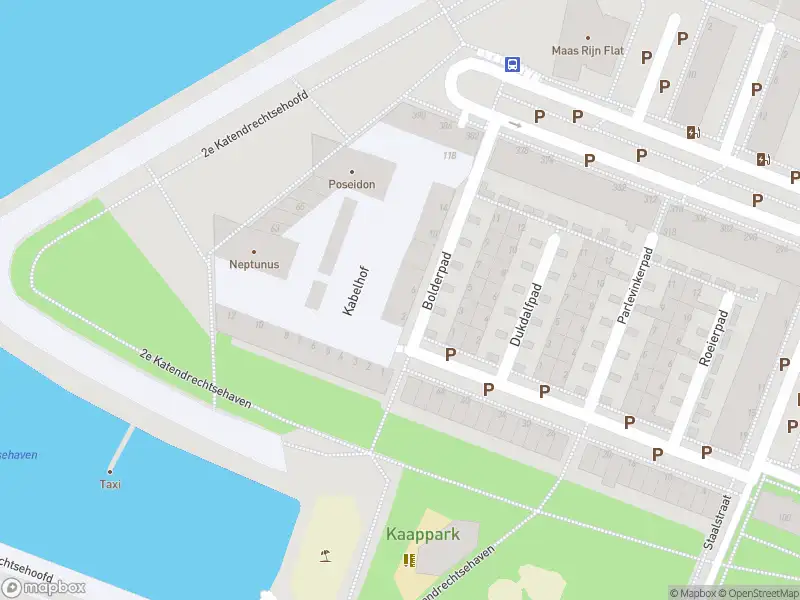 Ambulance met grote spoed naar de Kabelhof in Rotterdam