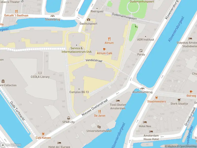 Brandweer met grote spoed naar de Vendelstraat in Amsterdam vanwege afgaan automatisch brandalarm