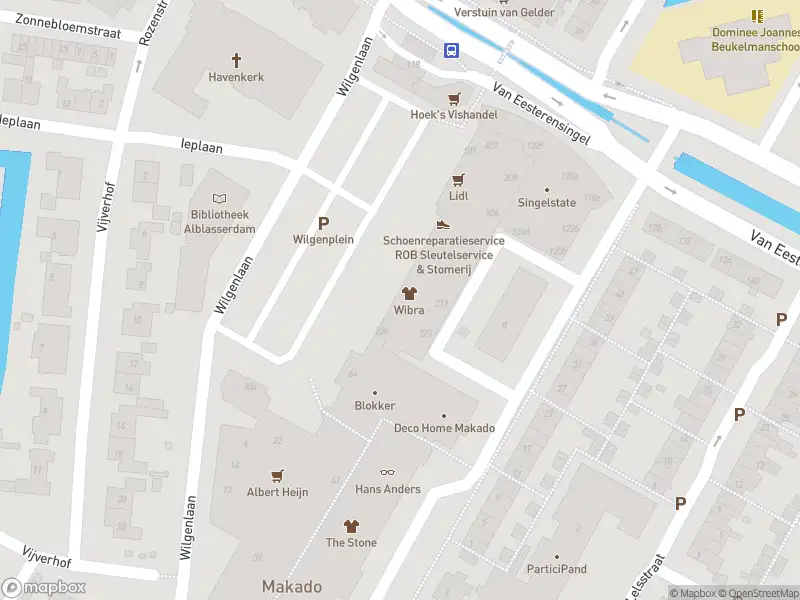 Ambulance met gepaste spoed naar de Wilgenplein in Alblasserdam