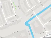 Ambulance met grote spoed naar de Terletstraat in Amsterdam