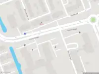 Ambulance met grote spoed naar de Churchillsingel in Vlaardingen