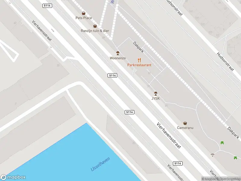 Ambulance met grote spoed naar de Vierhavensstraat in Rotterdam