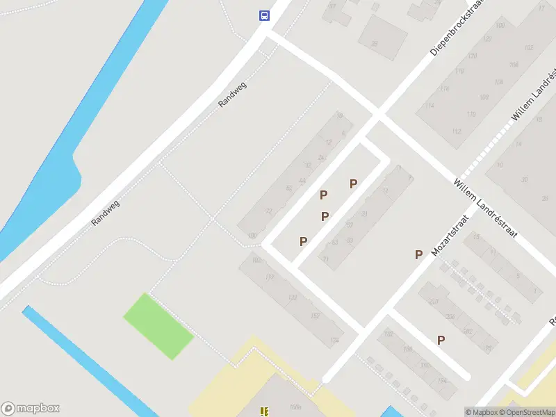 Ambulance met grote spoed naar de Mozartstraat in Ridderkerk