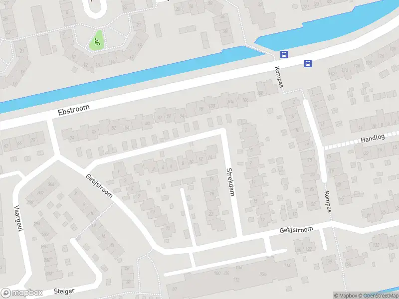 Ambulance met gepaste spoed naar de Strekdam in Hellevoetsluis