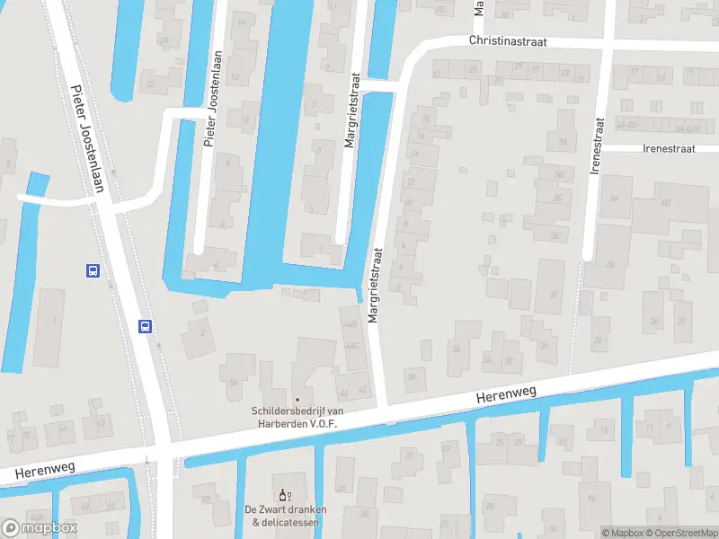 Ambulance met grote spoed naar de Margrietstraat in Wilnis