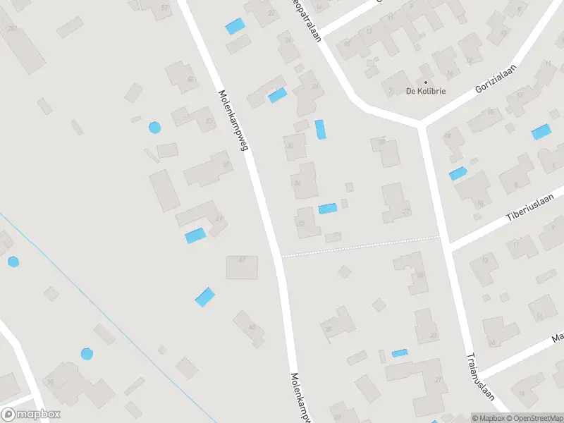 Ambulance met grote spoed naar de Molenkampweg in Venlo