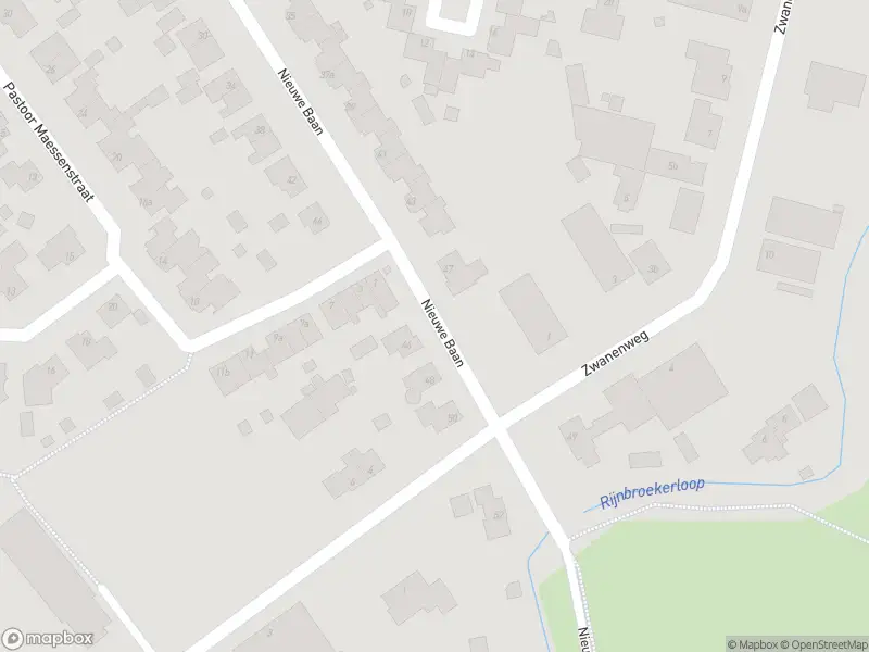 Ambulance met grote spoed naar de Spoorstraat in Tienray