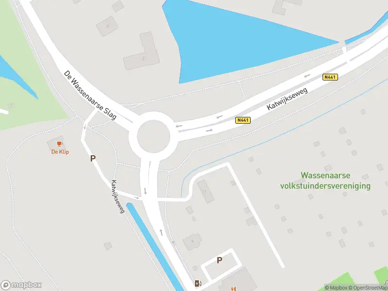 Ambulance met gepaste spoed naar de Katwijkseweg in Wassenaar