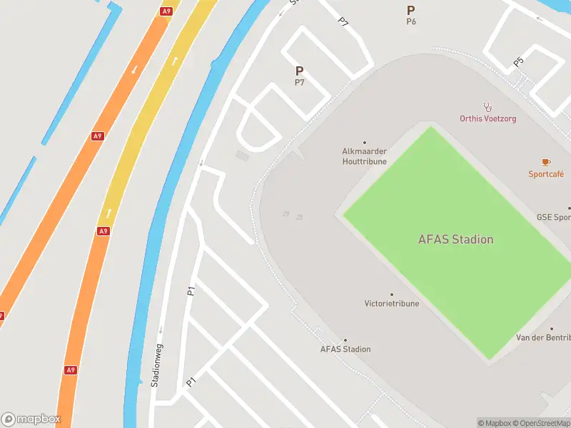 Brandweer met grote spoed naar de Stadionweg in Alkmaar vanwege een liftopsluiting