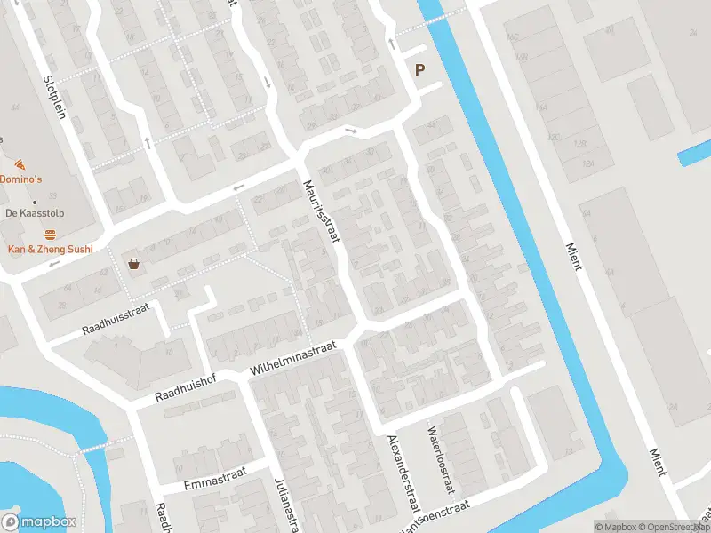 Ambulance met grote spoed naar de Mauritsstraat in Capelle aan den IJssel