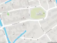 Ambulance met grote spoed naar de Swichumerdyk in Wirdum