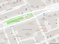 Ambulance met grote spoed naar de Westblaak in Rotterdam