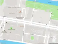 Ambulance met gepaste spoed naar de Zamenhofstraat in Leiden