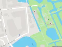 Brandweer met gepaste spoed naar de Park Oudeland in Woerden vanwege stormschade