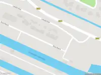 Brandweer met gepaste spoed naar de Sluis Noord in Wijk bij Duurstede vanwege een buitenbrand