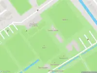 Ambulance met gepaste spoed naar de Sportpark Dorrestein in Nieuwerkerk aan den IJssel