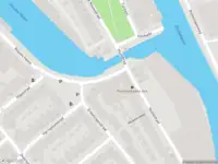 Ambulance met gepaste spoed naar de Nieuwe Haven in Schiedam