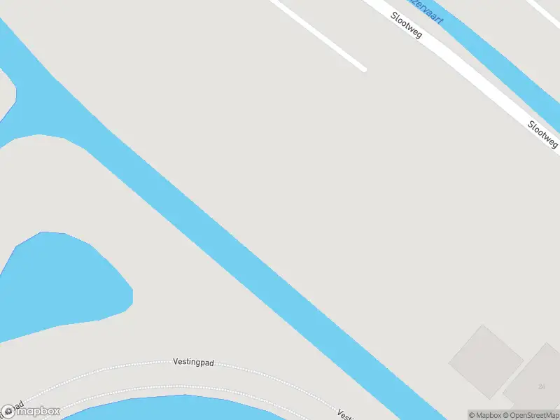 Ambulance met grote spoed naar de Slootweg in Zoetermeer