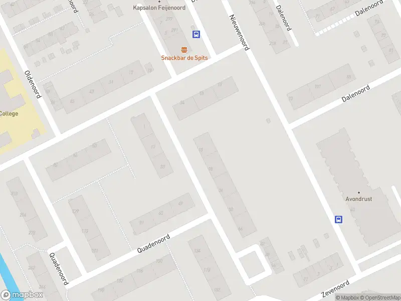 Ambulance met gepaste spoed naar de Quadenoord in Rotterdam