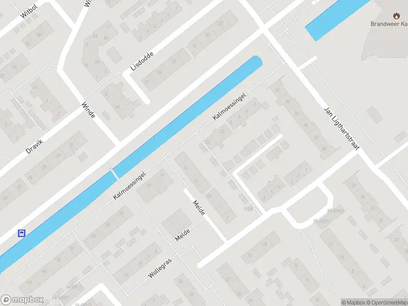 Politie naar de Kalmoessingel in Kampen vanwege aanrijding met letsel