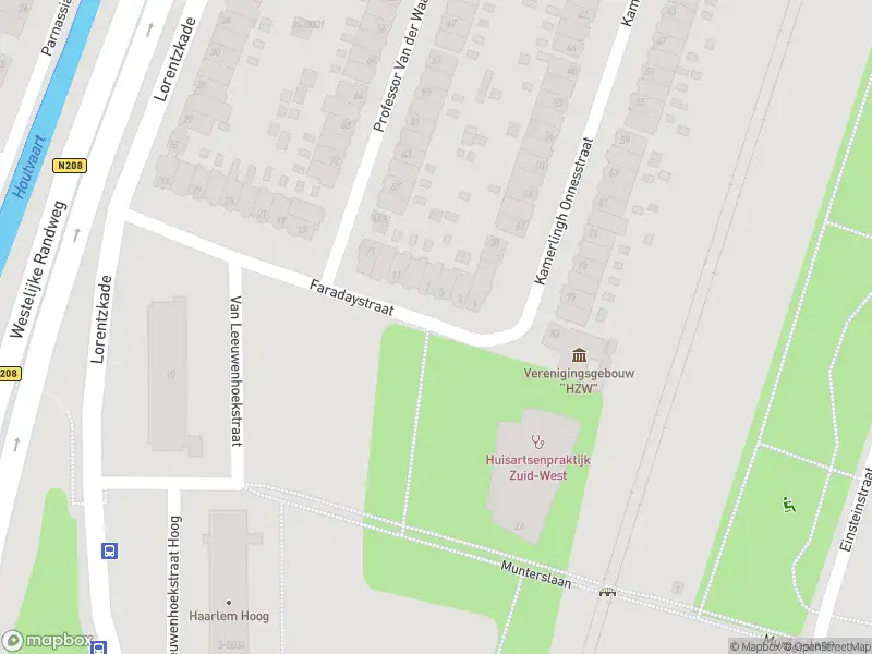 Ambulance met gepaste spoed naar de Faradaystraat in Haarlem