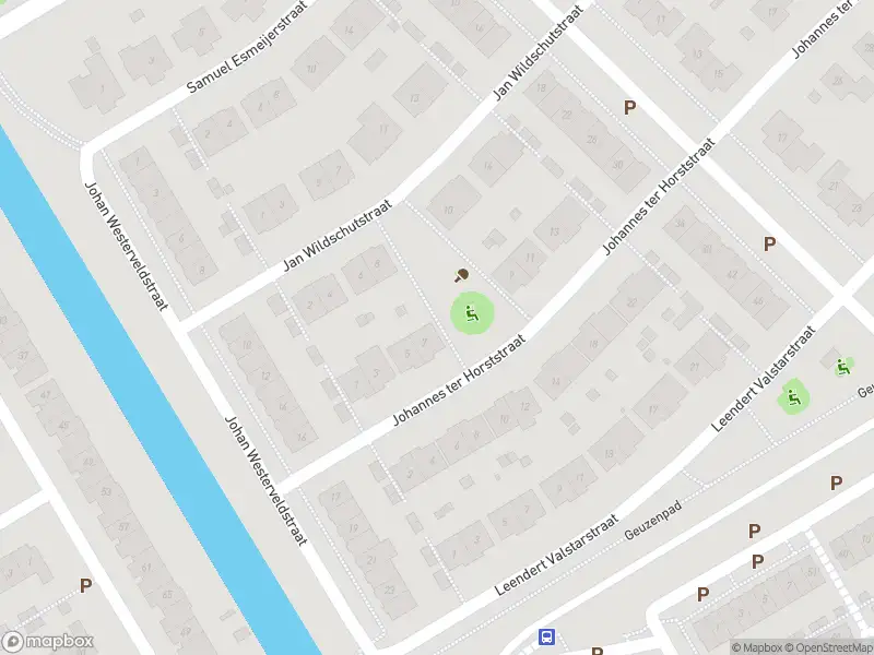 Brandweer met grote spoed naar de Gustaaf Gelderstraat in Almere vanwege reanimatie