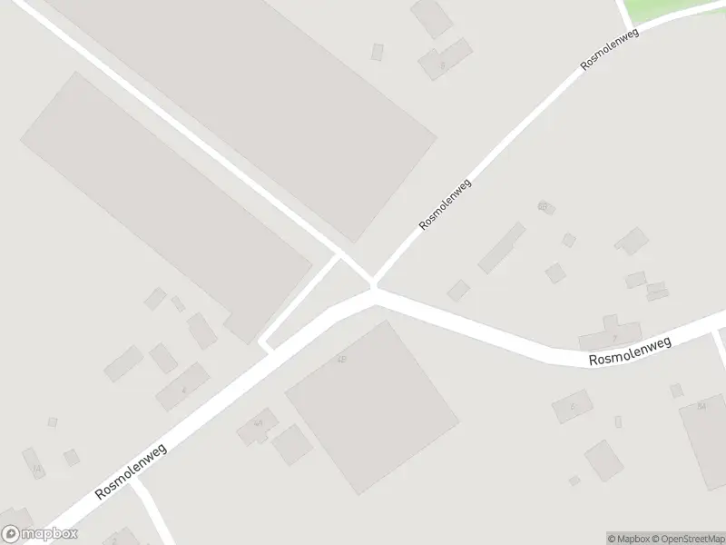 Ambulance met grote spoed naar de Rosmolenweg in Oostrum