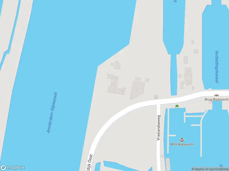 Brandweer met gepaste spoed naar de Kanaaldijk Oost in Nigtevecht