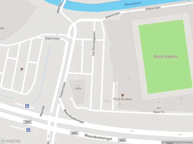 Politie naar de Stadionlaan in Almelo vanwege aanrijding met letsel