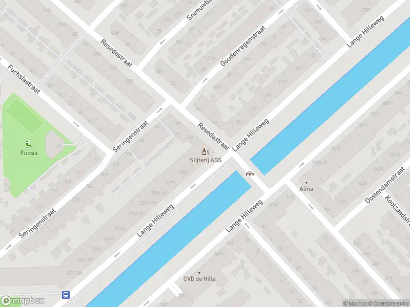 Ambulance met gepaste spoed naar de Lange Hilleweg in Rotterdam