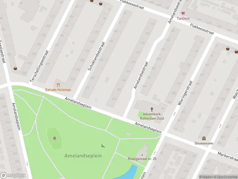 Ambulance met grote spoed naar de Amelandsestraat in Rotterdam