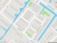 Ambulance met grote spoed naar de Simon Ouwerkerkstraat in Leiderdorp