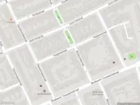 Ambulance met gepaste spoed naar de Huygensstraat in Dordrecht
