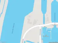 Brandweer met gepaste spoed naar de Kanaaldijk Oost in Nigtevecht