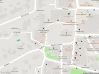 Ambulance met grote spoed naar de Oude Prinsweg in Bergen