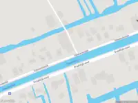 Ambulance met gepaste spoed naar de Gijbelandsedijk in Brandwijk
