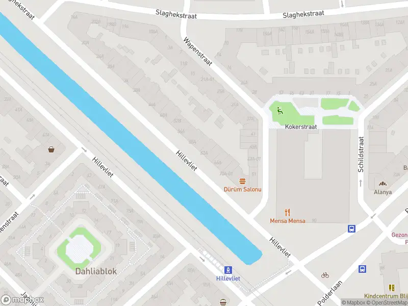 Ambulance met grote spoed naar de Hillevliet in Rotterdam