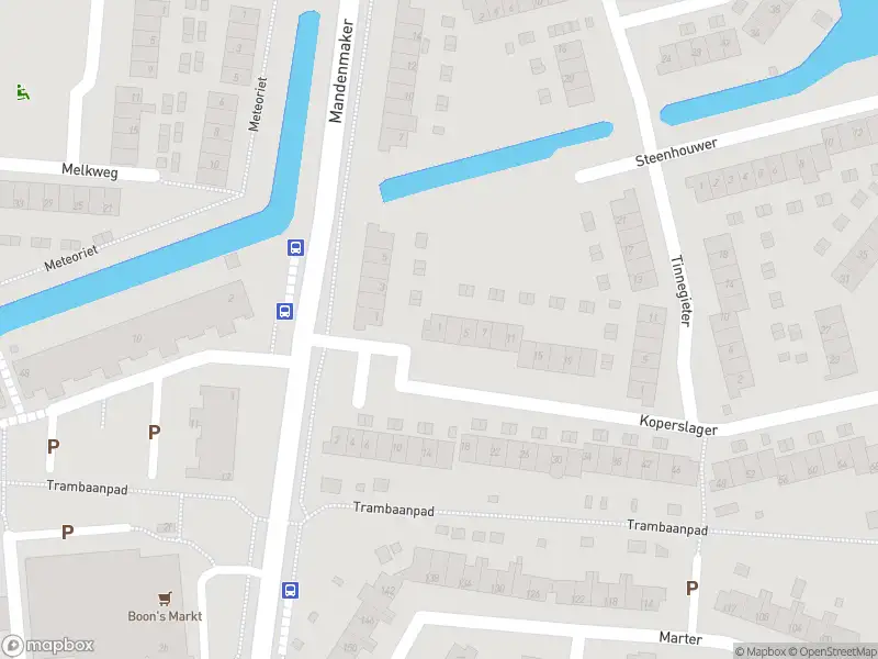 Ambulance met gepaste spoed naar de Koperslager in Hellevoetsluis