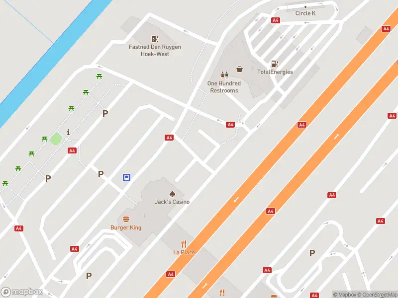 Ambulance met gepaste spoed naar de Rijksweg A4 in Hoofddorp