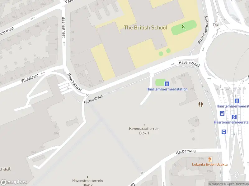 Ambulance met grote spoed naar de Havenstraat in Amsterdam