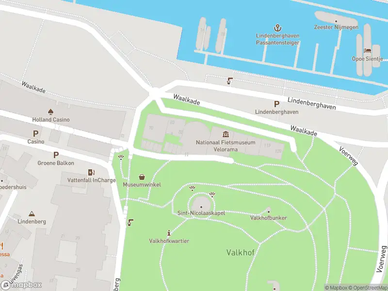 Brandweer met gepaste spoed naar de Lange Baan in Nijmegen vanwege afgaan rookmelder