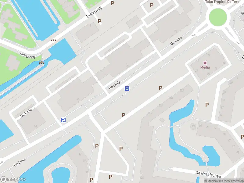 Ambulance met grote spoed naar de De Linie in Capelle aan den IJssel