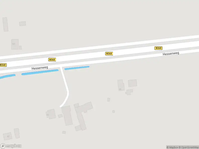 Politie naar de Hessenweg in Dalfsen vanwege aanrijding met letsel