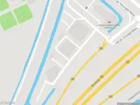 Ambulance met gepaste spoed naar de Laan der Verenigde Naties in Dordrecht