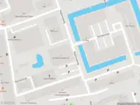 Ambulance met gepaste spoed naar de Icarusweg in Delft