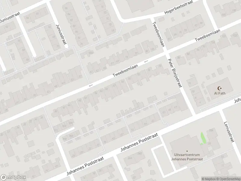 Ambulance met gepaste spoed naar de Drieboomlaan in Hoorn
