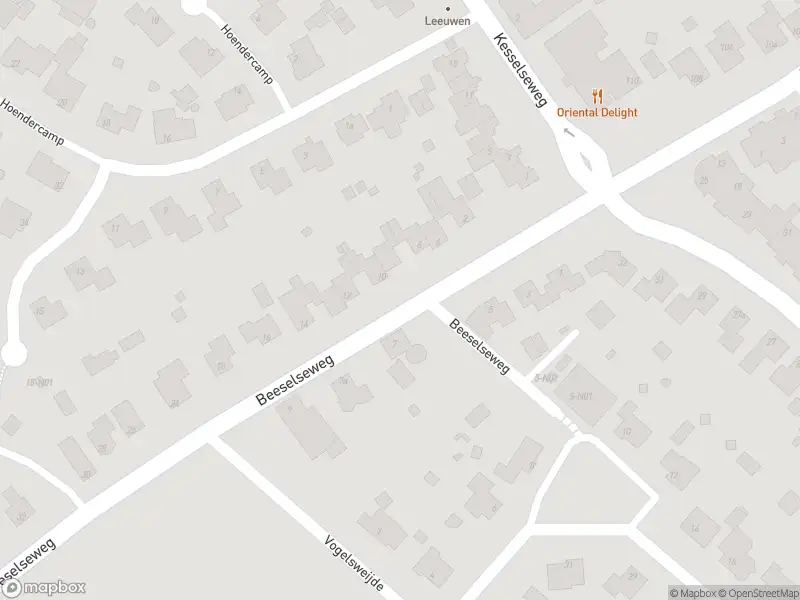 Ambulance met grote spoed naar de Beeselseweg in Reuver