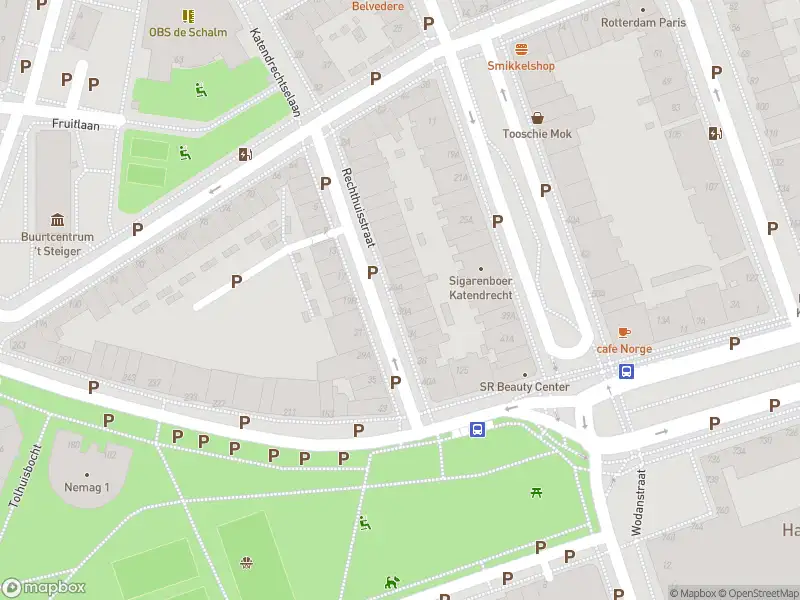 Ambulance met gepaste spoed naar de Rechthuisstraat in Rotterdam