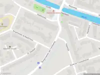 Politie naar de Burgemeester des Tombeweg in Abcoude vanwege aanrijding met letsel